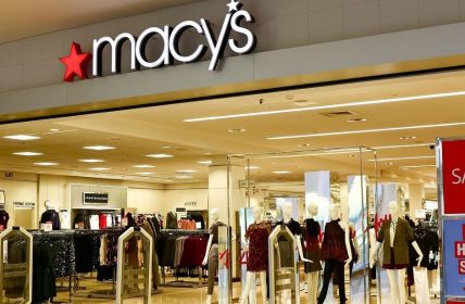 Macy's startet mstylelab: Mode trifft auf immersive (Foto: AdobeStock - AmeriCantaro 456735330)