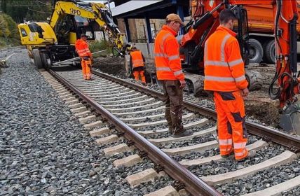 Neuer Bahnsteig in Ludwigsstadt: Barrierefreiheit und Komfort (Foto: Deutsche Bahn AG)