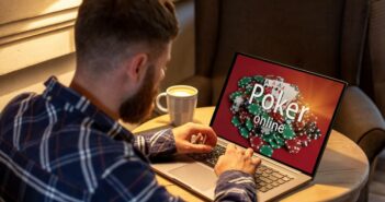 Poker: Pure Faszination am Spiel oder steuerpflichtige Einkommensquelle? (Foto: AdobeStock - 216001079 nazarovsergey)