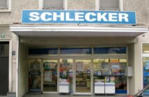 Schlecker war eine der größten Drogerieketten in Europa, gegründet von Anton Schlecker. (Foto: AdobeStock 579334251-elmar gubisch )